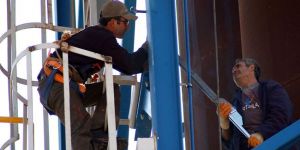 TV VE RADYOLAR SUSTU!