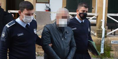 Sahte Dolarla ile Ercan’dan çıkmak isterken yakalandı