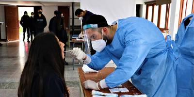 Hükümet yeni PCR ve antijen testleri satın alıyor