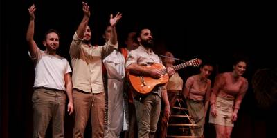 İzel Seylani, "Aristofanes Fındık Kabuğu İçinde”  ile THOC sahnesinde