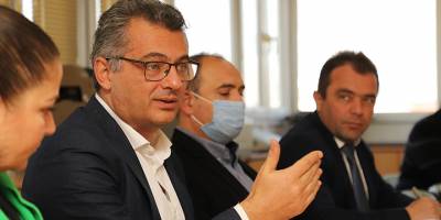 Erhürman: Bilişim sektörünün gelişimi için hızlı ve ucuz internet erişimi sağlanacak