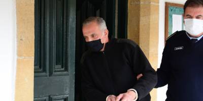 Yetkisi olmadan mezar yeri satışına 20 ay hapis