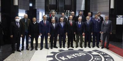 Tatar, Kayseri’de “İş Dünyası İle Buluşma ve İstişare Toplantısı”na katıldı