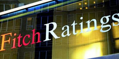 Fitch, Türkiye'nin kredi notunu düşürdü