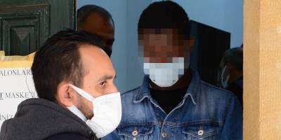 6 ayrı paketlerde, 5 gram ağırlığında hintkeneviri: E.U.A tutuklu