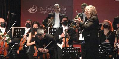 CSO, Mozart ve Mendelssohn eserleriyle sanatseverleri 18 ve 19.yüzyıl Avrupası’na götürdü