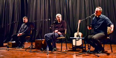 Lefkoşa’da “İnatçı Şiirler” okundu