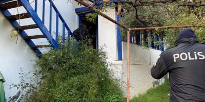 Evinde ölü bulundu