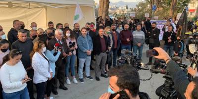 Zam çadırı kurdular