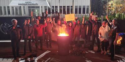 Başbakanlık önünde 'direniş' büyüdü