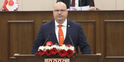 Küçük: “28 belediye ile seçim yapmak istiyorsunuz… Bu insanların maaşını 3 ay sonra nasıl vereceğiz?