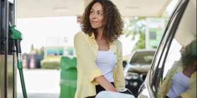 İngiltere'de enflasyon 30 yılın zirvesine çıktı