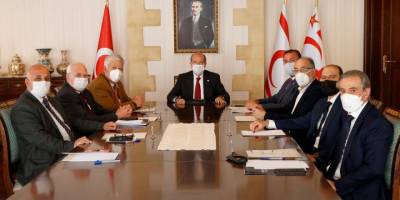 Vergi politikaları ve ekonomiye etkileri konuşuldu