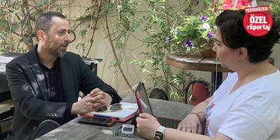 ‘Dümeni kırık gemi gibiyiz’