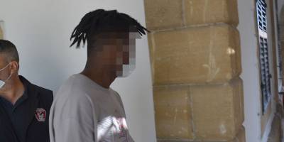 Şüpheli görülerek arandı, üzerinde uyuşturucu bulundu