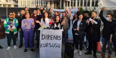 Direniş Nöbeti: Koltuklarınız size kalmadı ama geleceğimiz bize kalacak