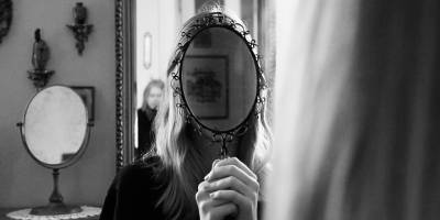 Eleştirinin Eleştirisini Yazamamanın Eleştirisi...