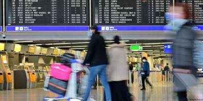 AB'de uçuşlarda maske zorunluluğu sona eriyor