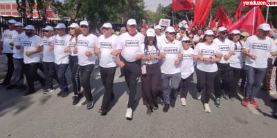 İçeride ‘güvenoyu’ arayışı, dışarıda ‘irade’ vurgusu