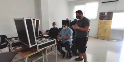 KTEMB’in Elektriksel Alan Projesinde başarılı olanlara sertifikaları veriliyor