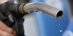 Akaryakıt fiyatlarına gece yarısı zam geldi