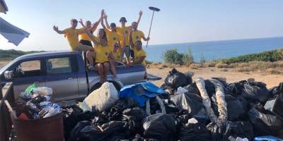 Dünya Çevre Günü Sahilden binlerce Plastik toplandı