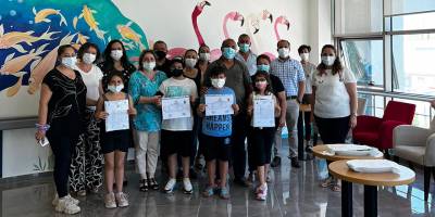 Karnelerini, Çocuk Onkoloji Servisi’nde aldılar