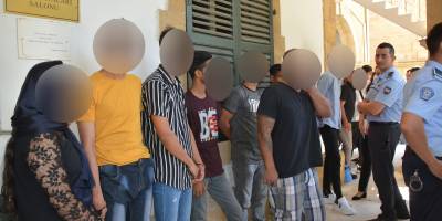 “9 kişiyi, 70’şer Euro karşılığında Kıbrıs’ın güneyine geçirmeye çalıştı”