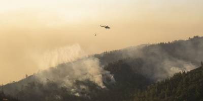 Marmaris de 36 saattir yanıyor