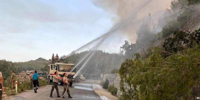 Toroslu:“Tatlısu-Mersinlik arası, Tatlısu batı bölgesine daha yakın vadide yangının devam ediyor”