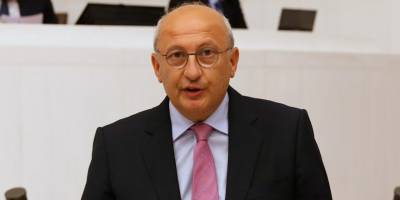 CHP'li Çakırözer: "NATO yemeğine oturtuyorsunuz, KKTC Cumhurbaşkanı Ersin Tatar'ı da o yemeğe oturtun”