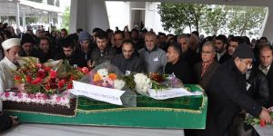 Dilek gözyaşlarıyla uğurlandı