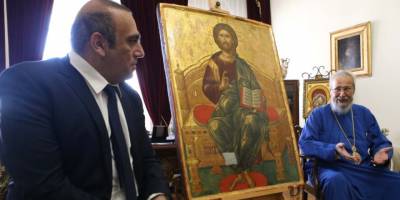 “Tahttaki İsa" iade edildi