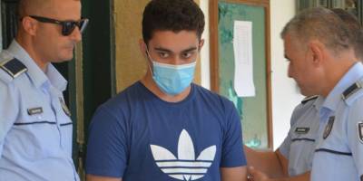 Balkonu ateşe verdi 4 ay hapis cezası aldı