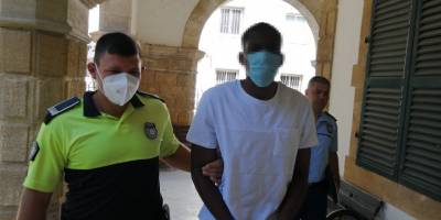 Sahte vize ile çıkış yaptı, İstanbul’da tutuklandı