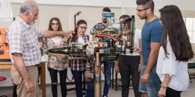 DAÜ mühendislik fakültesi yeni öğrencilerini bekliyor