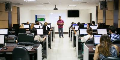 DAÜ Eğitim Fakültesi yeni öğrencilerini bekliyor