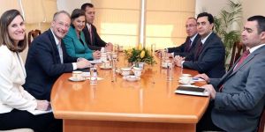 Kıbrıs Sorunu masada