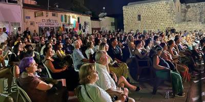 “İnsan Denen Şey” oyununa Mağusa'da büyük ilgi...