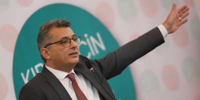 Erhürman: Şimdi sabahtan beri verilen ruhsatlar ne olacak? 