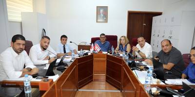 İdari, Kamu ve Sağlık İşleri Komitesi, birleştirilen Belediyeler (Değişiklik)Yasa Tasarılarını görüşmeye devam etti