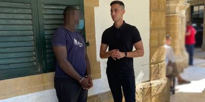 Polis: “Marketten yaklaşık 5 bin 800 TL değerinde alkollü içki çaldı”