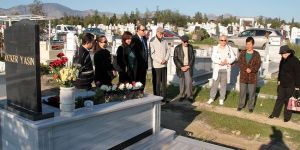 Özker Yaşın anıldı