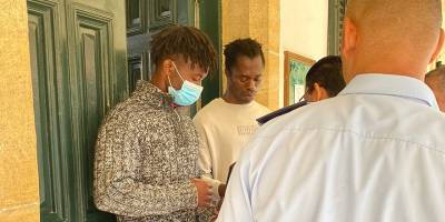 Uyuşturucuya 18’er ay hapis