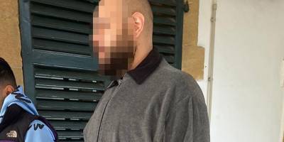 Anneannesine ait takıları çalıp kuyumcuda bozmaya çalıştı