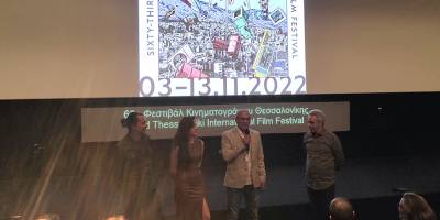 Üç kişilik bir ailenin çıkmaza doğru giden şiirsel gerçekçi hikayesi