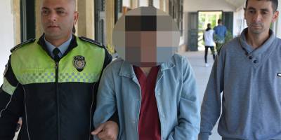 Çaldığı tableti laptopla takas etti