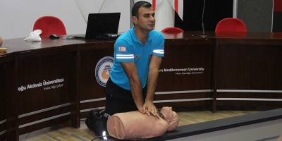 DAÜ Turizm Fakültesi’nde İlk Yardım, Acil Durumlara Müdahale ve Yangınla Mücadele Eğitimi verildi