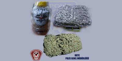 Evinde ve aracında, toplam 1 kilo 104 gram hintkeneviri bulundu
