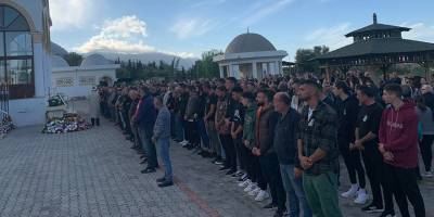 Salih Sami Coşar’ı uğurlamaya sevgi seli